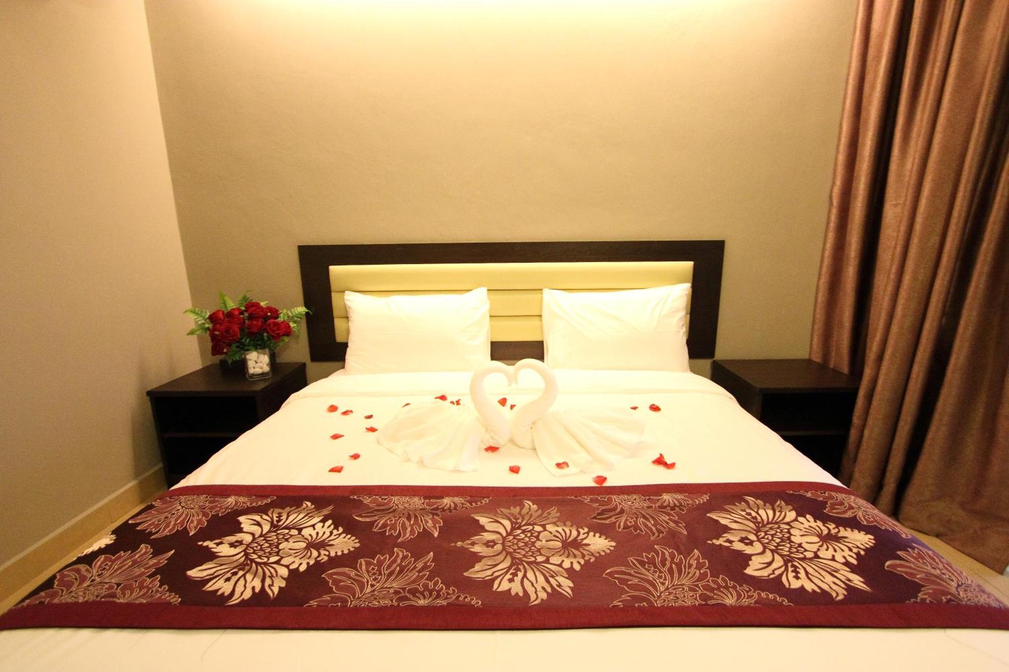 Paradise Spa Hotel Петалинг Джая Екстериор снимка