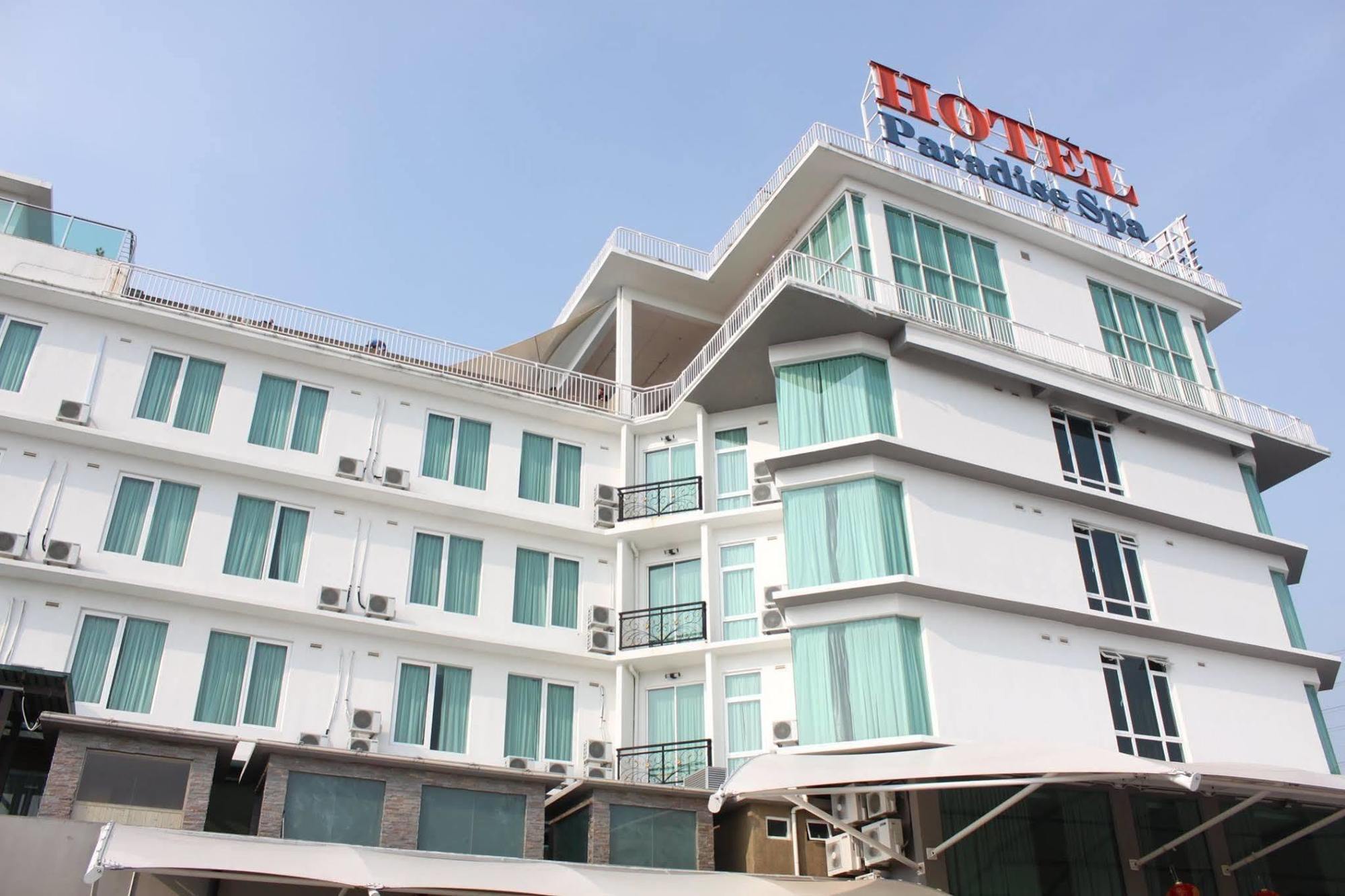 Paradise Spa Hotel Петалинг Джая Екстериор снимка